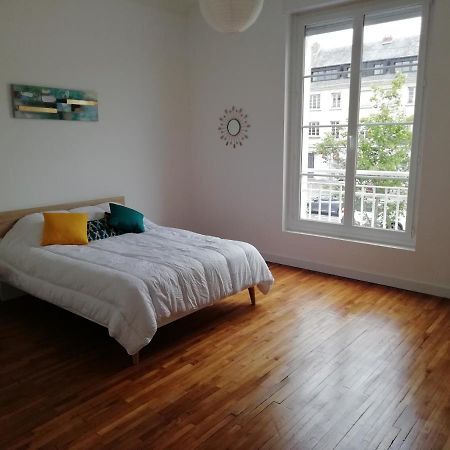 Appartement 1-6 Pers Situe Entre Les Ponts Saumur Zewnętrze zdjęcie