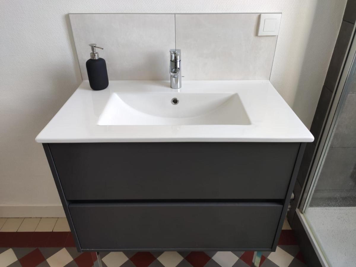 Appartement 1-6 Pers Situe Entre Les Ponts Saumur Zewnętrze zdjęcie