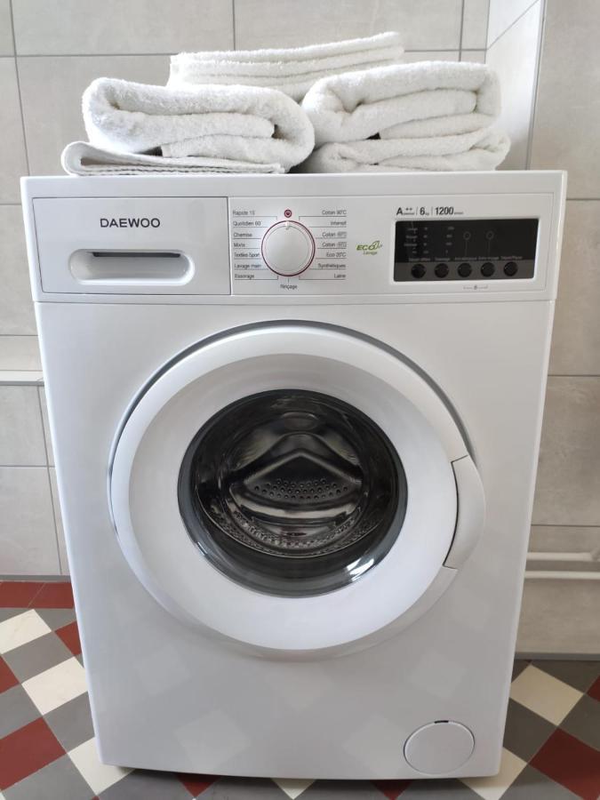Appartement 1-6 Pers Situe Entre Les Ponts Saumur Zewnętrze zdjęcie